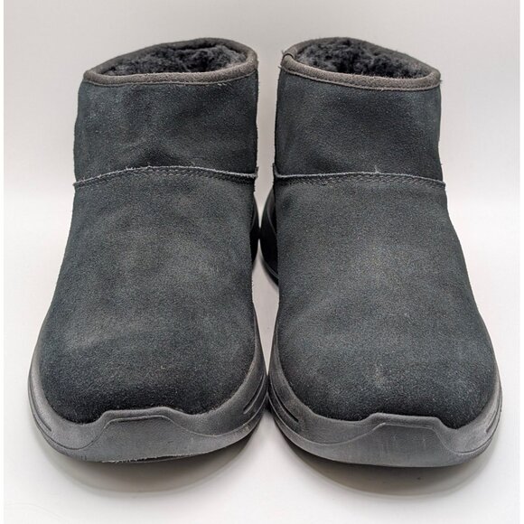 Skechers Go Walk Ankle Bootie Women's Size 9 Black Suede Arch Fit Faux Fur Lined - Picture 3 of 6
